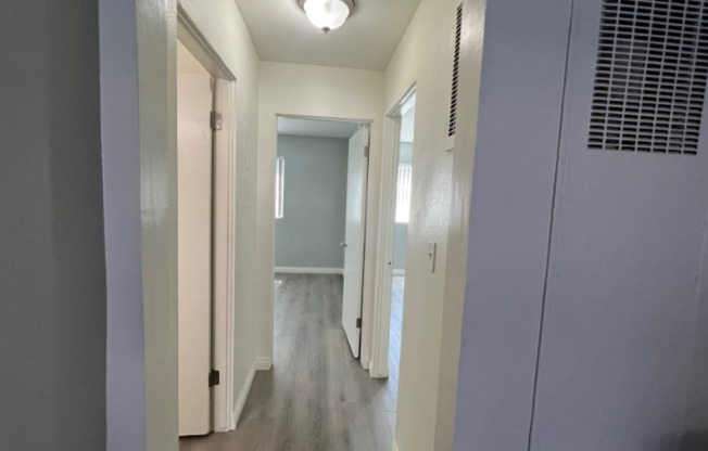 2 beds, 1 bath, $2,495