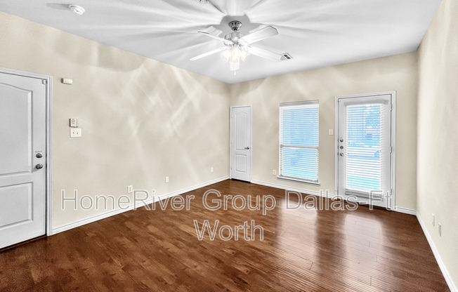 6876 LIVORNO LN