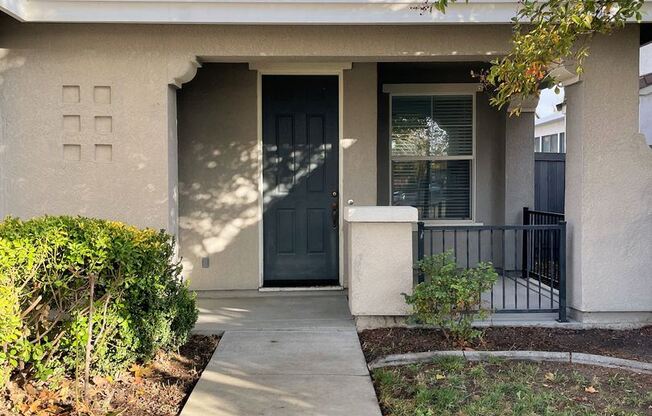 1533 Amazon Ave
