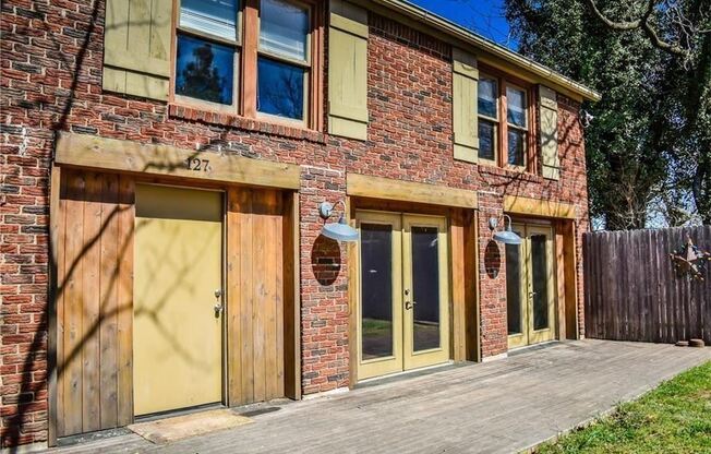 127 NW 30th Street