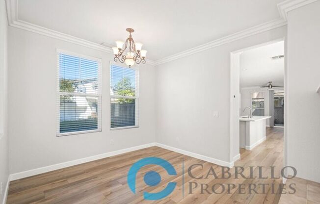 12177 PEPPER TREE LN