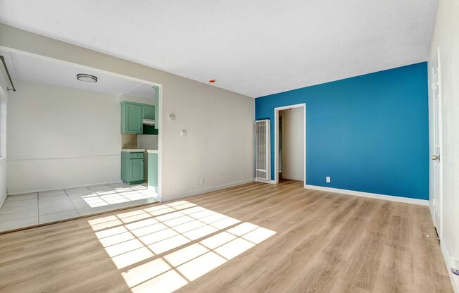 3853-3855 Potomac Ave