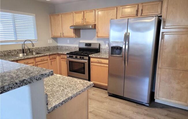 1 bed, 1 bath, $1,250, Unit # 244