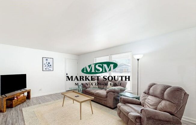 2 beds, 1 bath, 1,122 sqft, $1,900, Unit #4