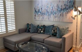 2 beds, 2 baths, $1,850, Unit # 1025