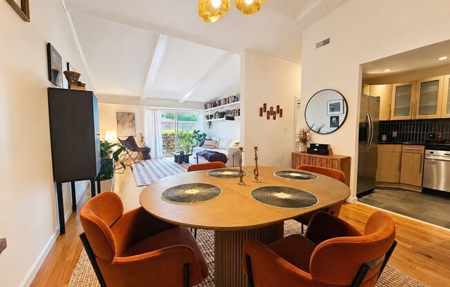 55 BROADLAWN