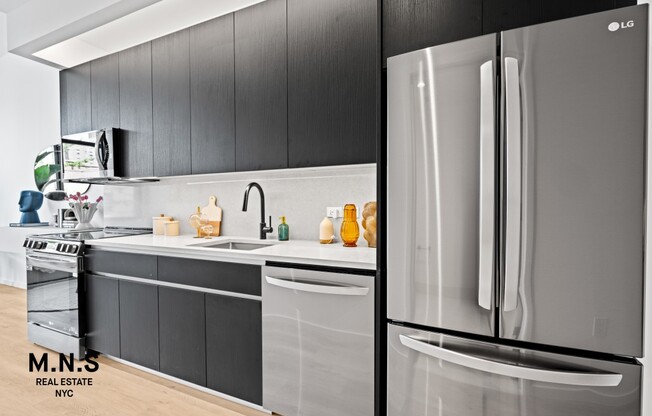 Studio, 1 bath, $3,424, Unit 302