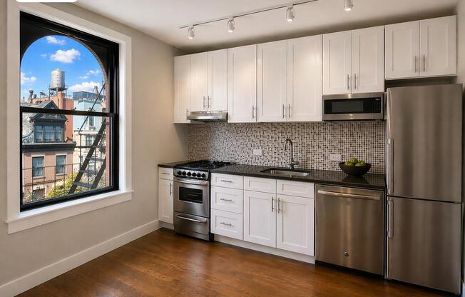 72 W 69 ST