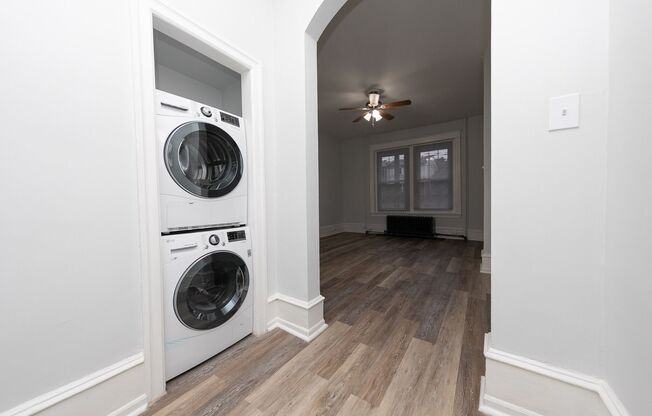 Washer/Dryer in-unit