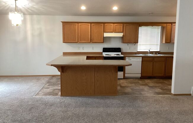 Four bed two bath single family house