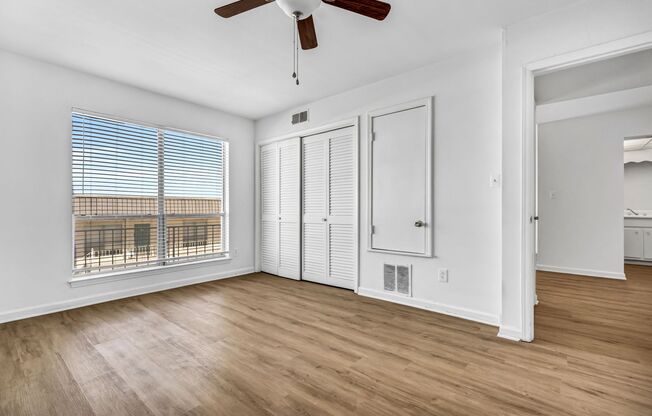 1 bed, 1 bath, 515 sqft, $859, Unit 11