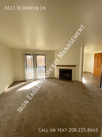 6611 W DENTON LN