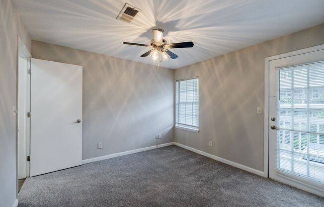 2 beds, 2 baths, 1,000 sqft, $1,450, Unit 2040