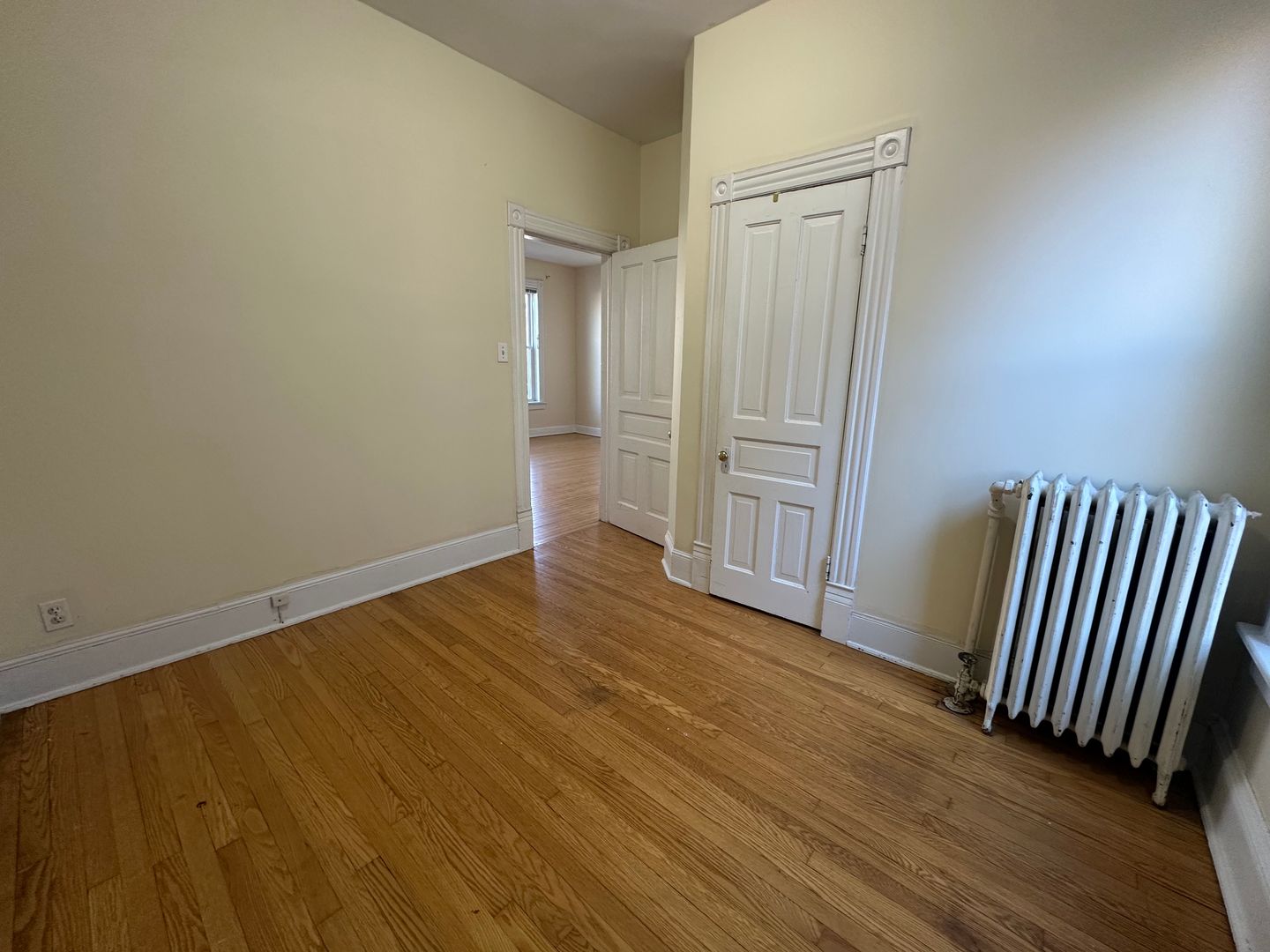 2495-97 Cramer / 1823 Bradford