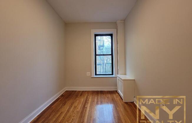 1 bed, 1 bath, $2,695, Unit 5E