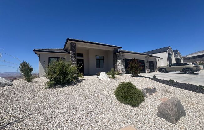 Beautiful 3 Bed, 3 Bath Home – All Utilities & Internet Included!