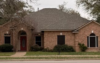 Gorgeous Home in prominent Round Rock neighborhood