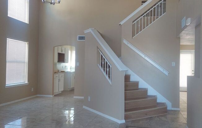 4 BEDROOM 3 BATHROOM HOME! fully remodeled gorgeous home