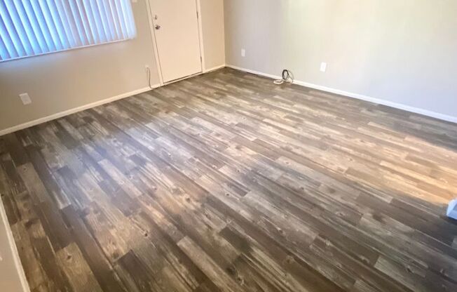 1 bed, 1 bath, 575 sqft, $944, Unit 115