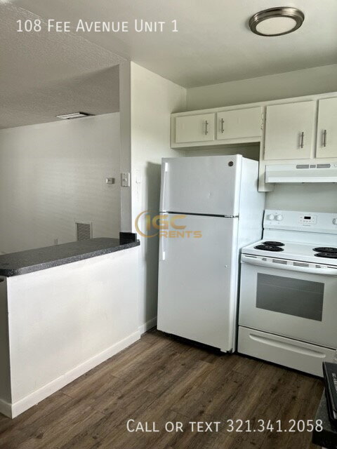 108 FEE AVE