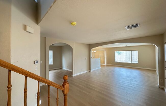 4 Bedroom & Laminate First Floor