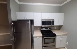 2 beds, 2 baths, $1,650