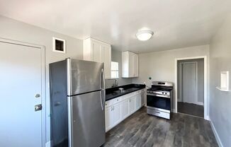 1 bed, 1 bath, $1,800, Unit B