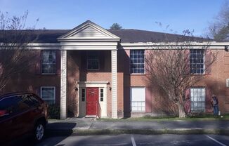 Cute Two Bedroom Two Full Bath Second Floor Condo in Northeast Columbia