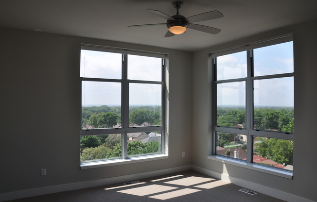 2 beds, 1.5 baths, 1,795 sqft, $2,950, Unit 502