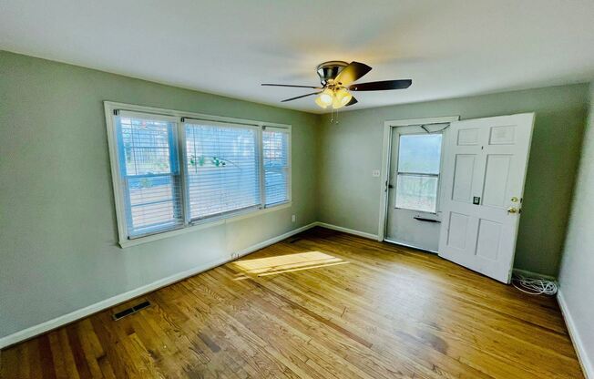 720 S. Elam Ave