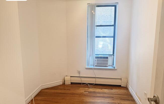 536 W 163 ST