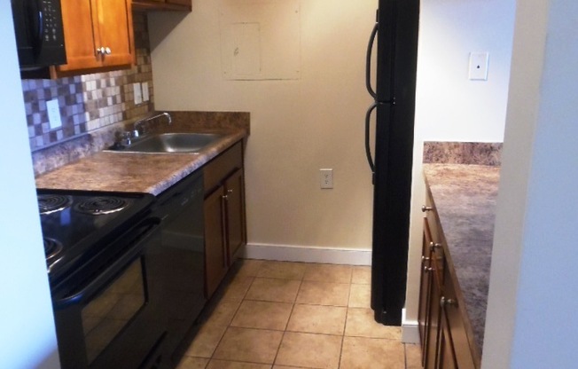 2 beds, 1 bath, 760 sqft, $1,800, Unit 1-0610