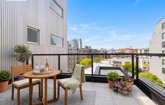 81 GRAND ST