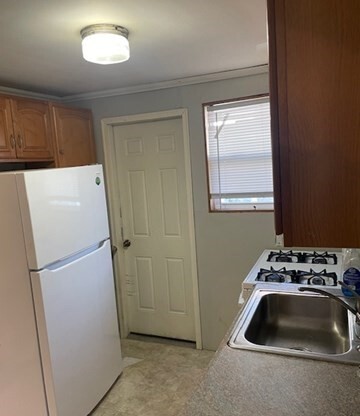 2 beds, 1 bath, 1,000 sqft, $2,200, Unit 2