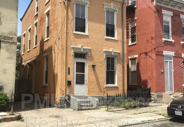 2231 VICTOR ST