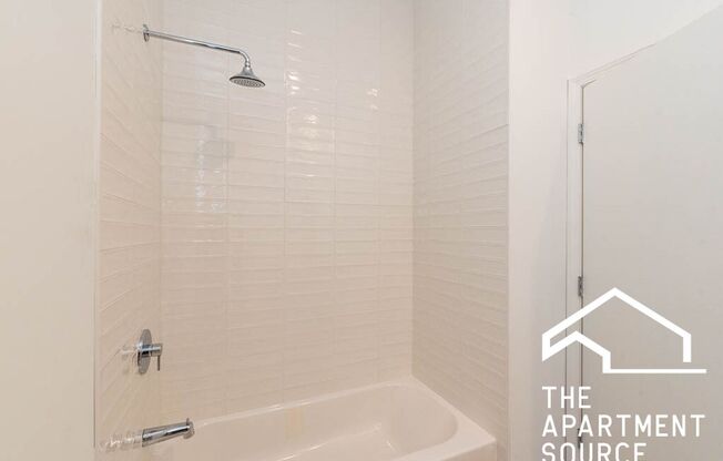 3 beds, 2 baths, 1,800 sqft, $3,895, Unit 301