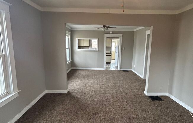 2 beds, 1 bath, $950