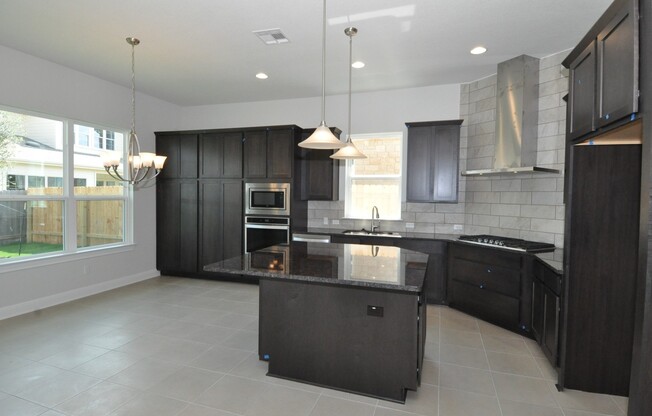 Great Location! New Home For Lease with a Community Pool!