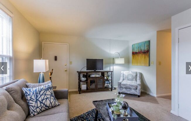 Waterford Square Apartments Living Room in Huntsville, AL