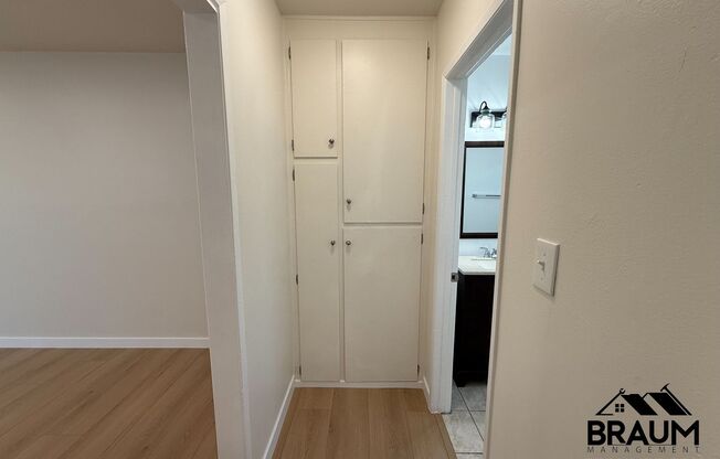 1 bed, 1 bath, 850 sqft, $1,850, Unit 19