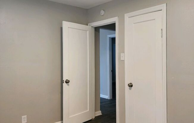 7203 Albright| 3 Bedrooms, 1.0 Bath