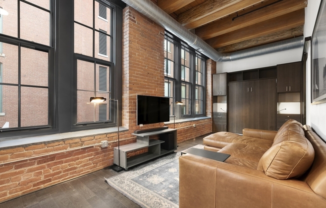 1 bed, 1 bath, 565 sqft, $3,395, Unit 207