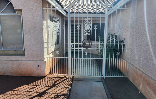 Charming Single-Story 3-Bedroom Home with Spacious Backyard