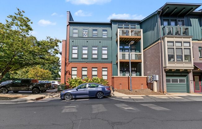 Prime South End Location – 2BR/2BA Steps from Light Rail