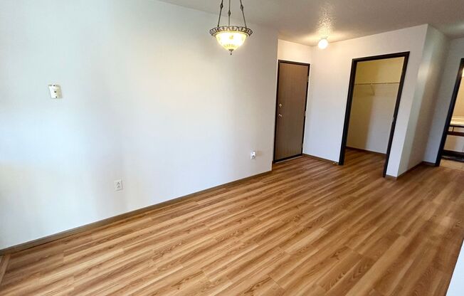 2 beds, 1 bath, 840 sqft, $865, Unit 1440-312