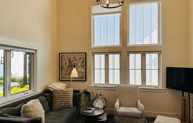 The Green at Felida Park Stunning Home