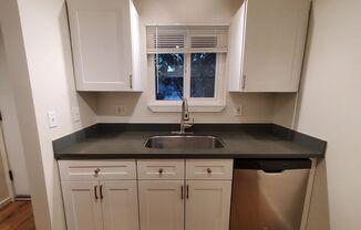 1 bed, 1 bath, $1,850, Unit 12