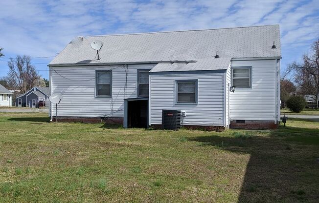 Back on the Market - Available Mid October