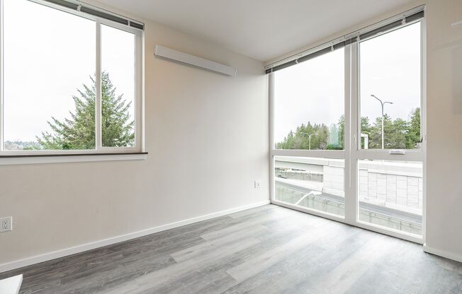 Studio, 1 bath, 175 sqft, $950, Unit 613