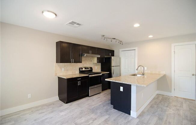 Updated 2-Story Townhome in Prime North Austin